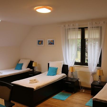 Hotel Lachowka Krepiec Экстерьер фото